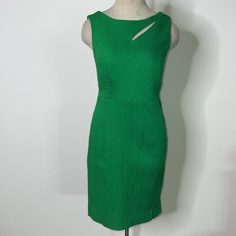 Kay Unger Textured Sleeveless Sheath Cutout Dress
